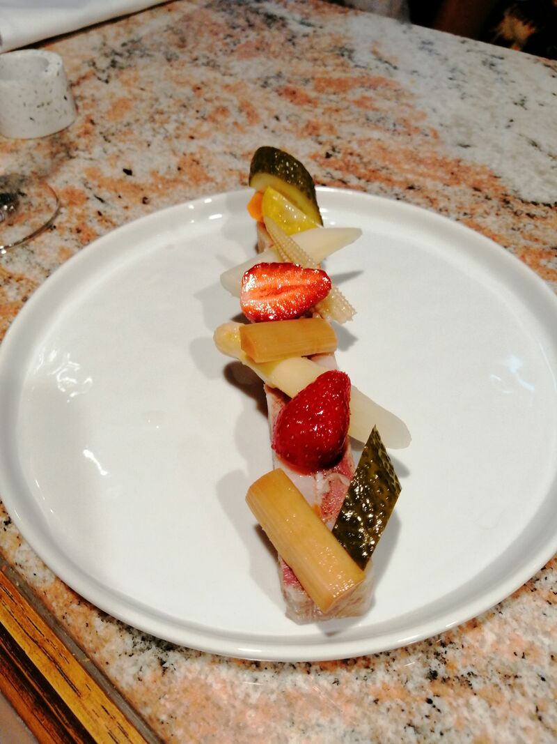 Pressé de tête de veau et pickles maison