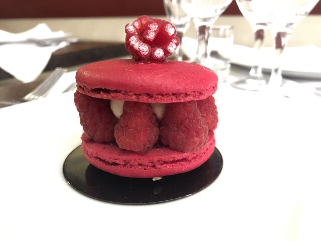 Le macaron framboise de « Benjamin »