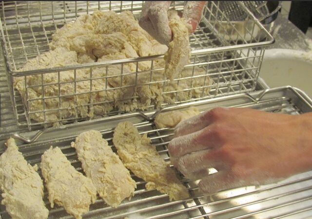 Notre poulet est frais et pané sur place