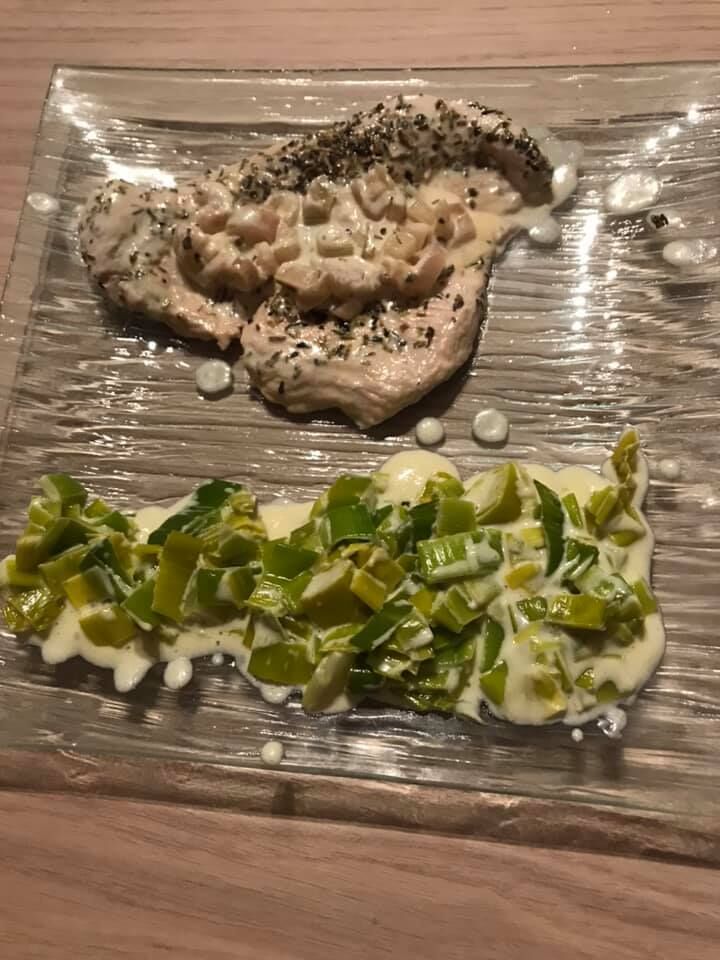 Escalope sauce échalote fondue de poireaux 