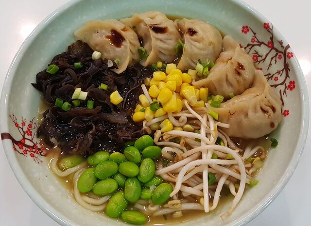 Veggie Gyozas Ramen