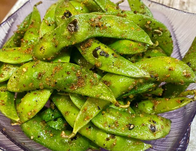 Edamame spicy /(EN)Edamame Spicy/ (FR) Edamame épicé.