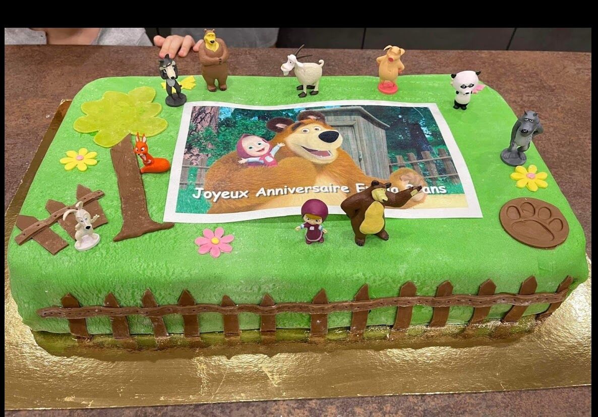 Gâteau pâte à sucre personnalisable