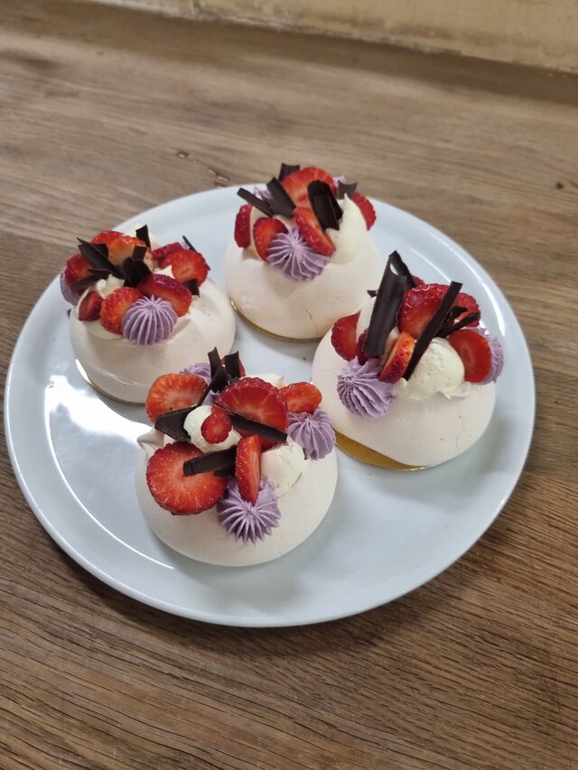 PAVLOVA