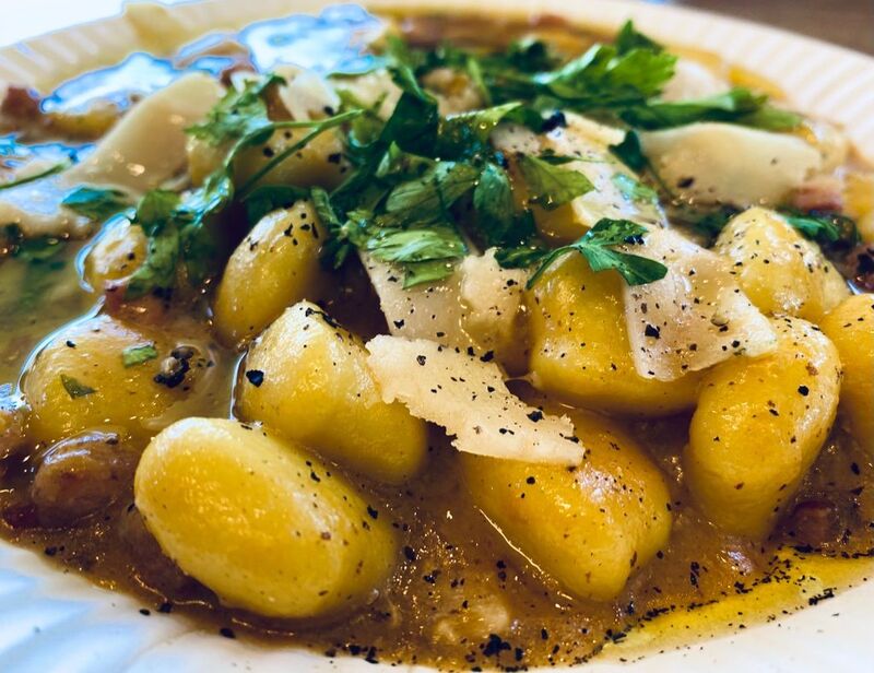 Gnocchi di patate con zucca, gorgonzola e speck