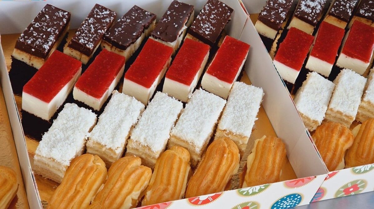 Delicios by Bianca Ploto