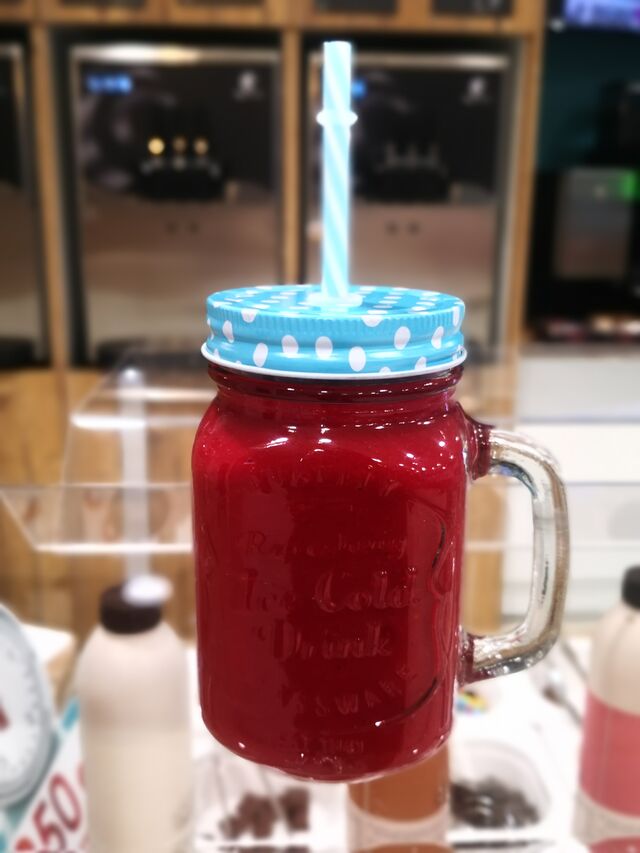 Ab sofort gibt´s wieder frische und leckere Smoothies.
