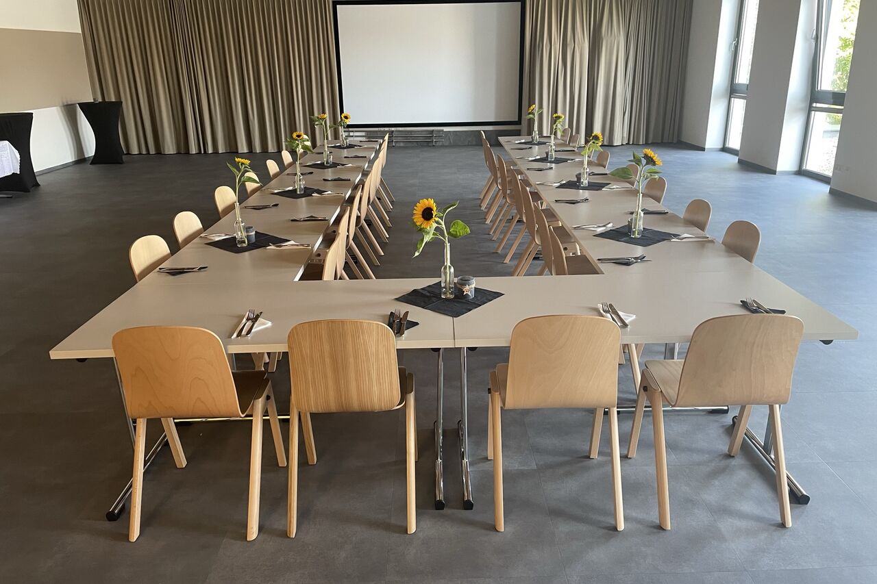 Reserviere dir unseren Veranstaltungssaal!!!