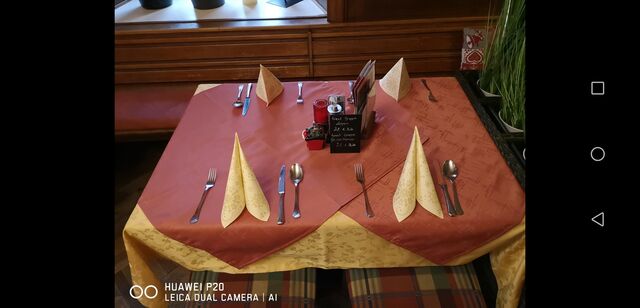 Reservieren Sie einen Tisch 