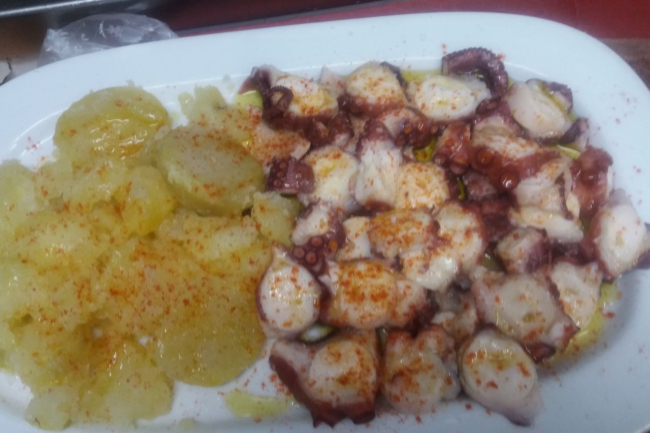 Pulpo con cachelos