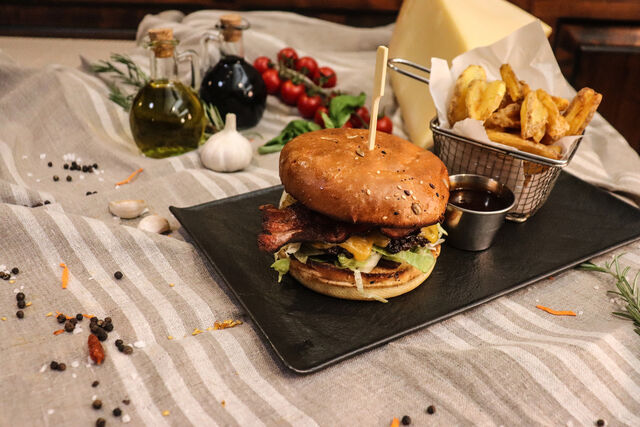 Black Angus Beef Burger