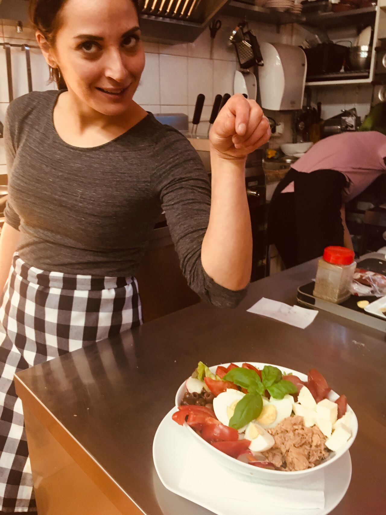 Oh, pero, non si fa con le mani