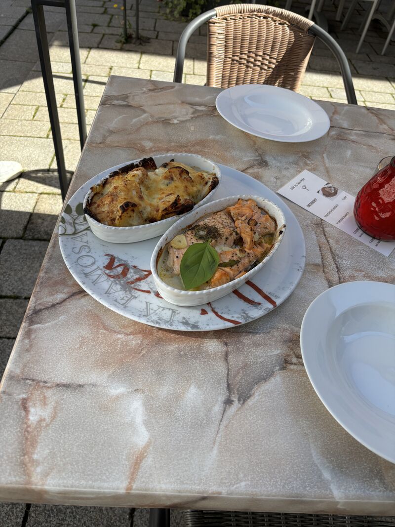 Lachs mit Kartoffel Salat 