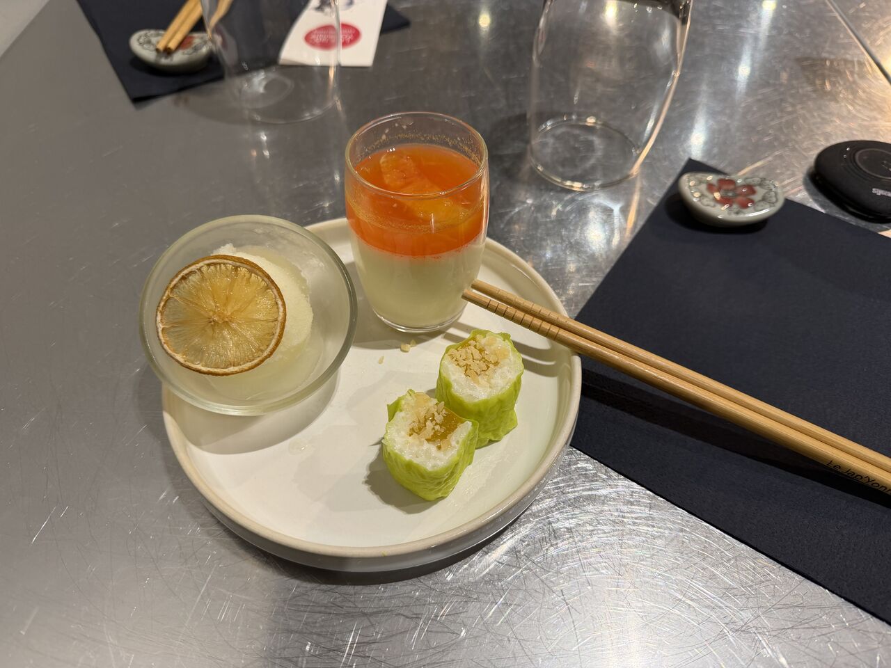 trilogie de desserts aux agrumes