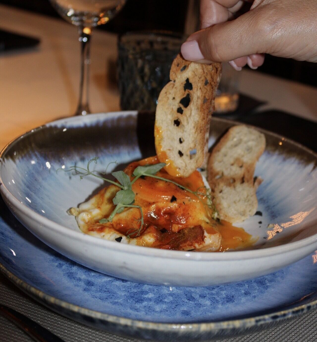 Flor de Alcachofra com ovo frito