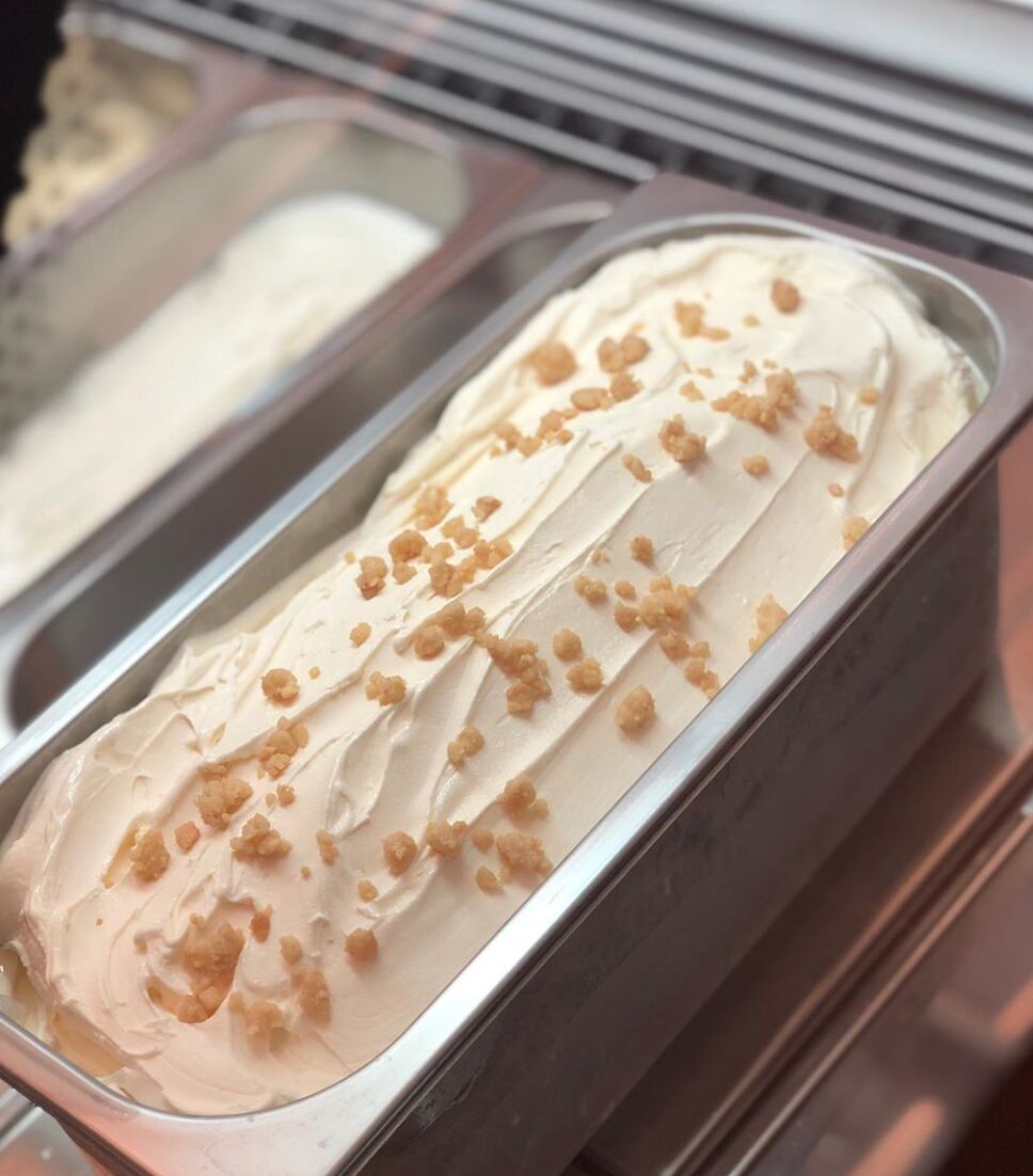 Weiße Tafelschokolade mit Crispy Chunks