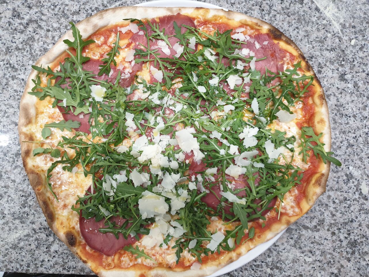 Pizza carpaccio