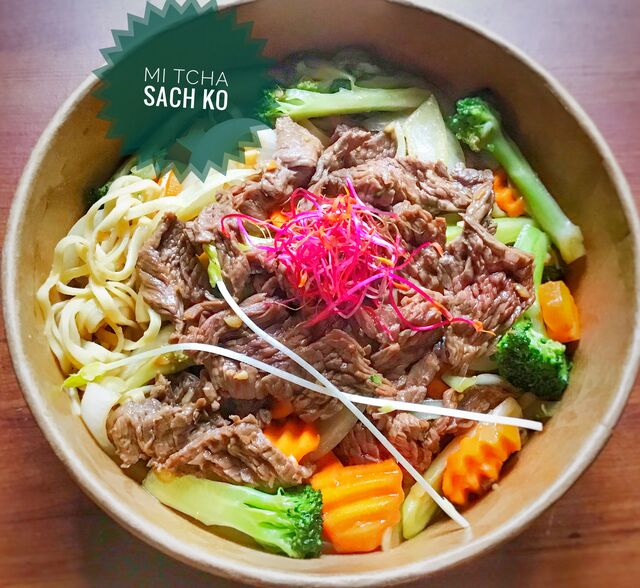 Mi Tcha Sach Ko (Nouilles sautées au bœuf )