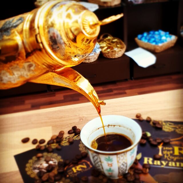 Rayan Palast
wir heißen Sie herzlice Willkommen zur Neueröffnung .Rayan Palast. in Recklinghausen
Unser Sortiment,von Nüssen,S