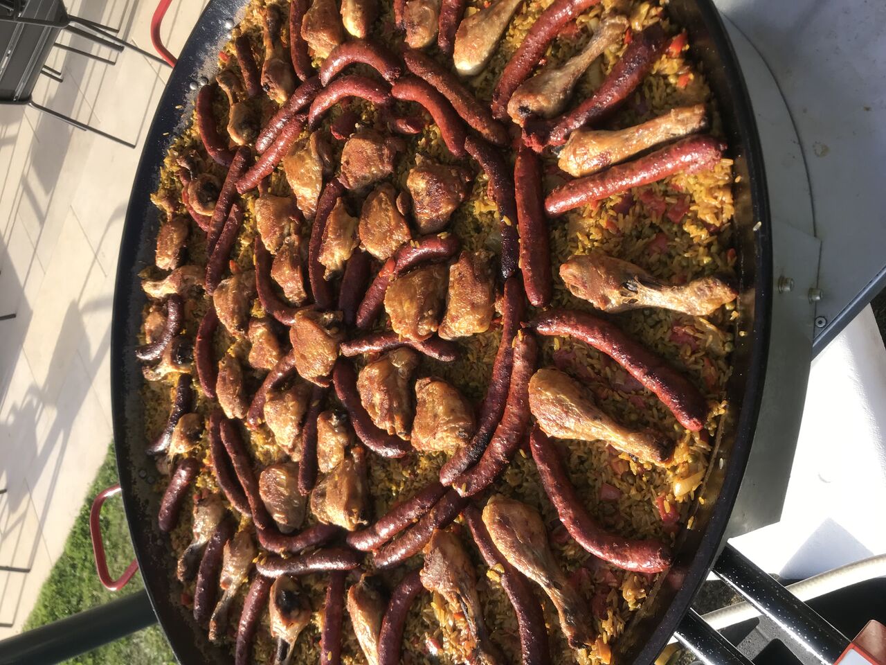 Une commande spéciale : Paëlla merguez !