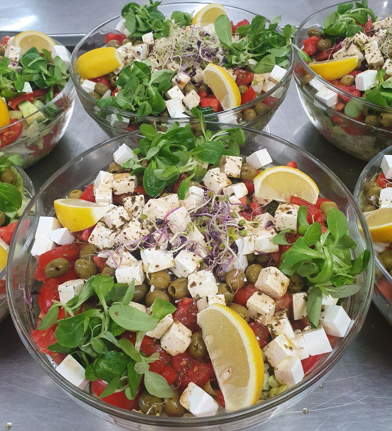 Majonézes / friss kevert / görög saláta