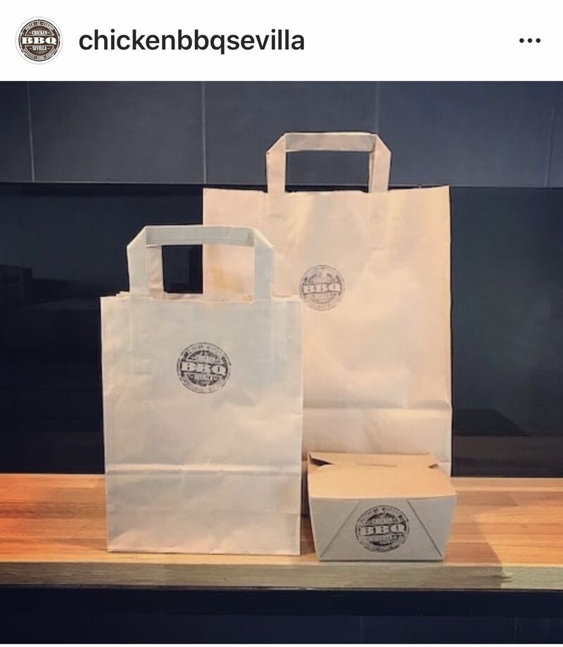 En Chicken BBQ, nos preocupamos del medio Ambiente! Por eso nuestras bolsas de transporte son en papel recicladas......