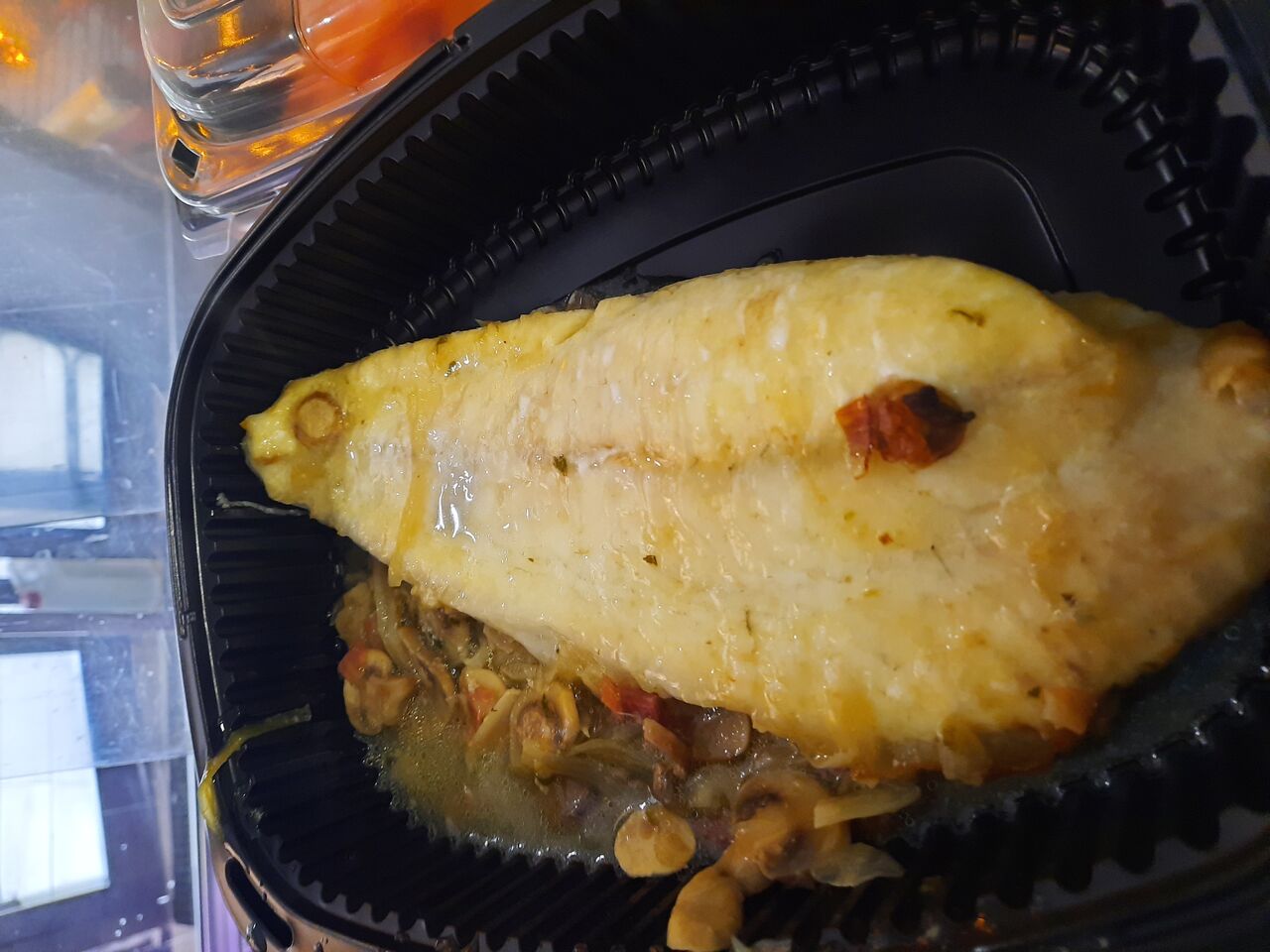 Rodaballo Braseado con Champiñones y Chalotas