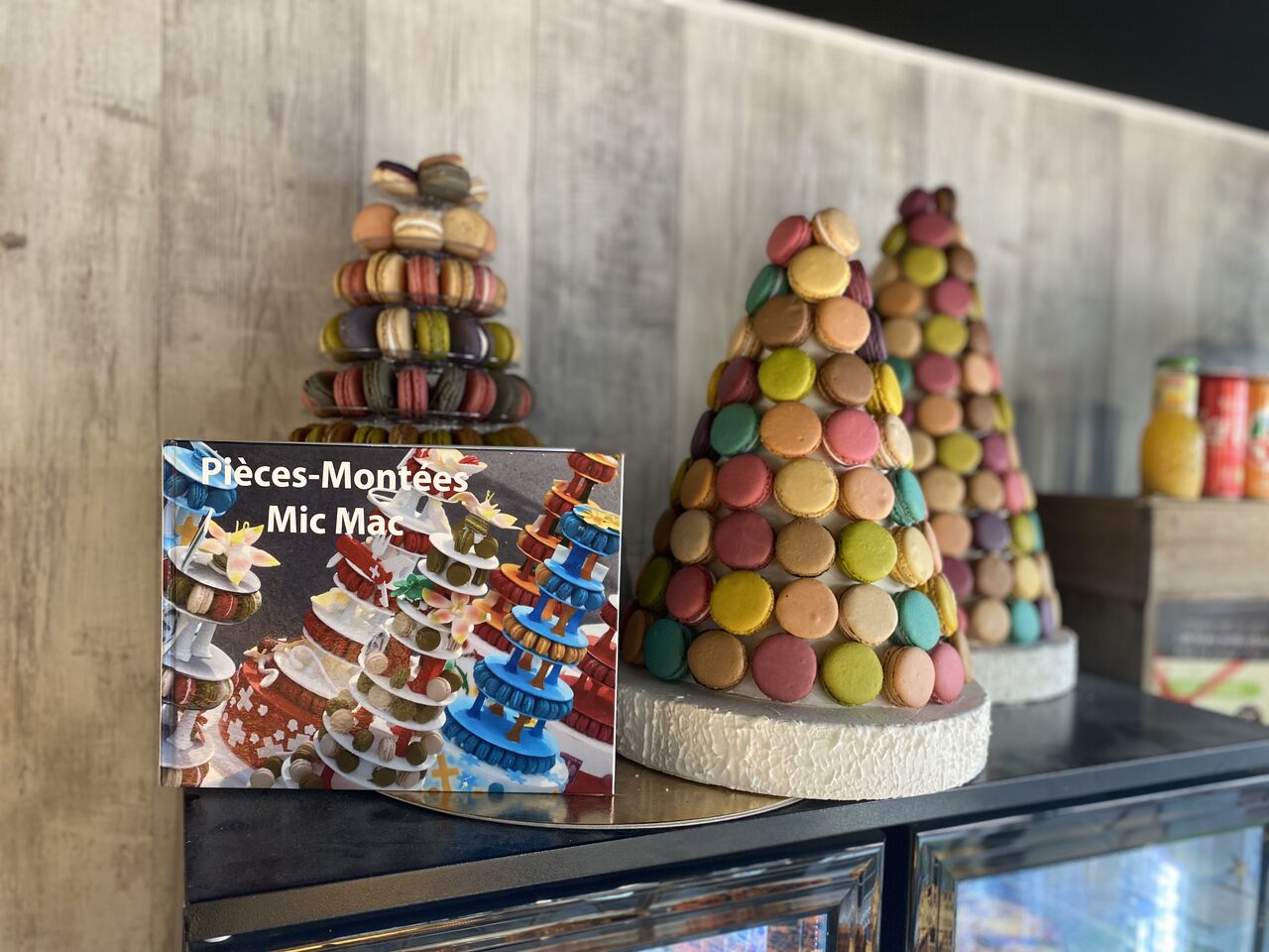 Nous avons un partenariat avec Bruno Laffargue le pro des macarons!