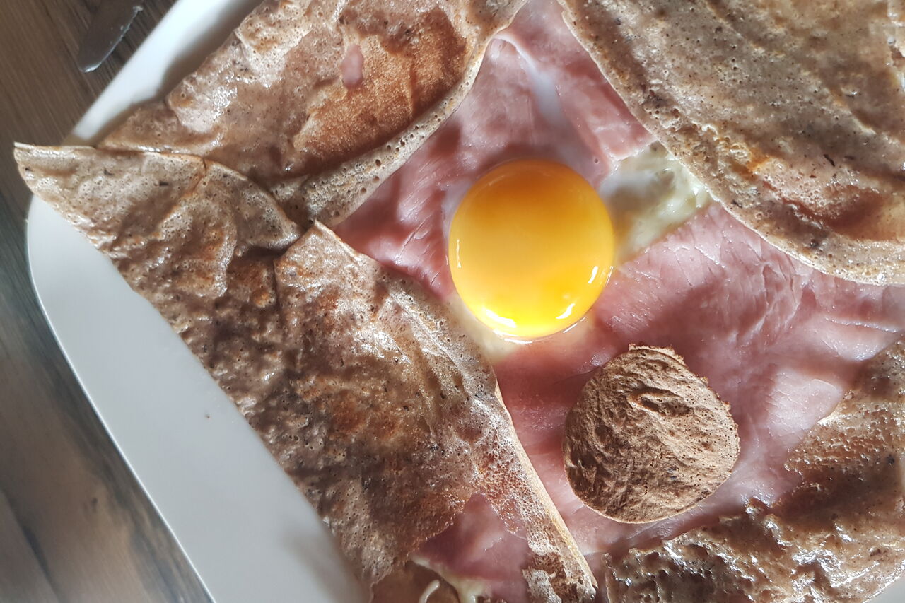 Crêpe de sarrasin complète jambon