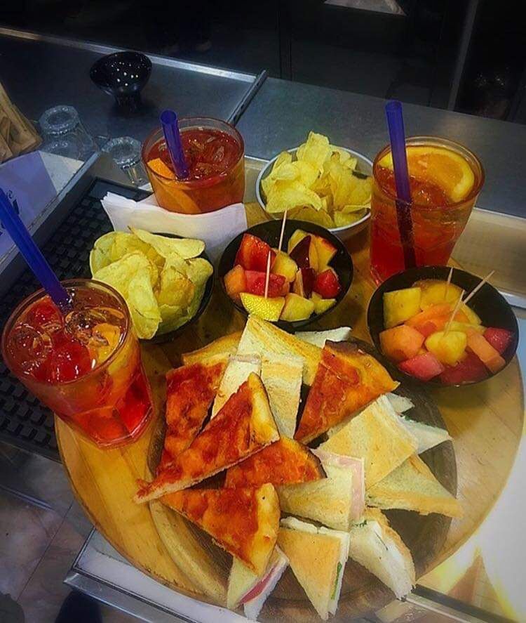 Aperitivo a 5 euro sfizioso e abbondante!!!