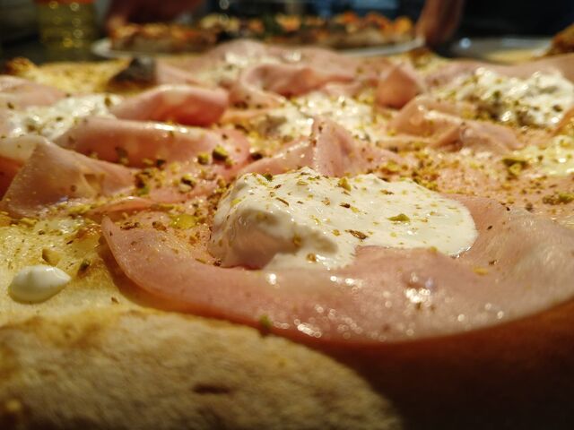 Pizza Mortadella