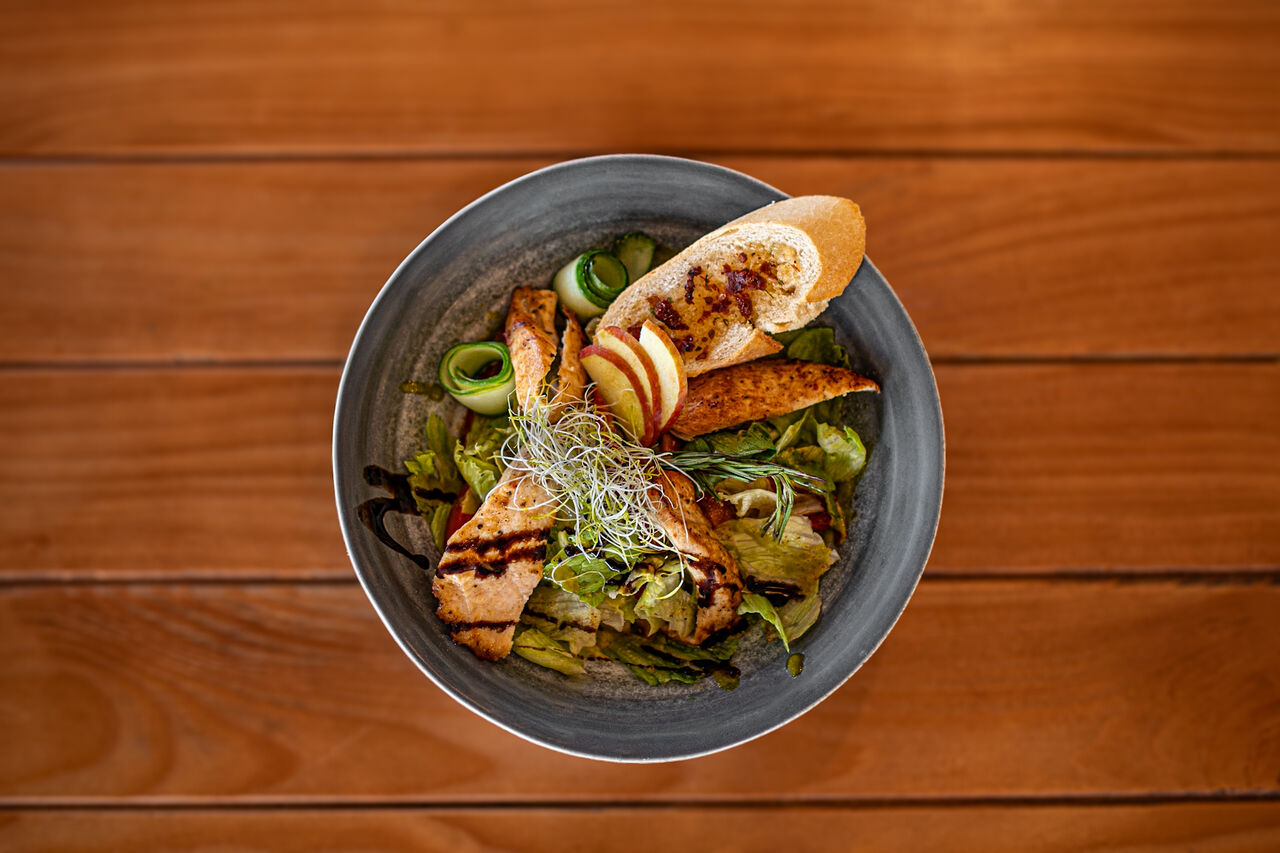 sałatka z kurczakiem 