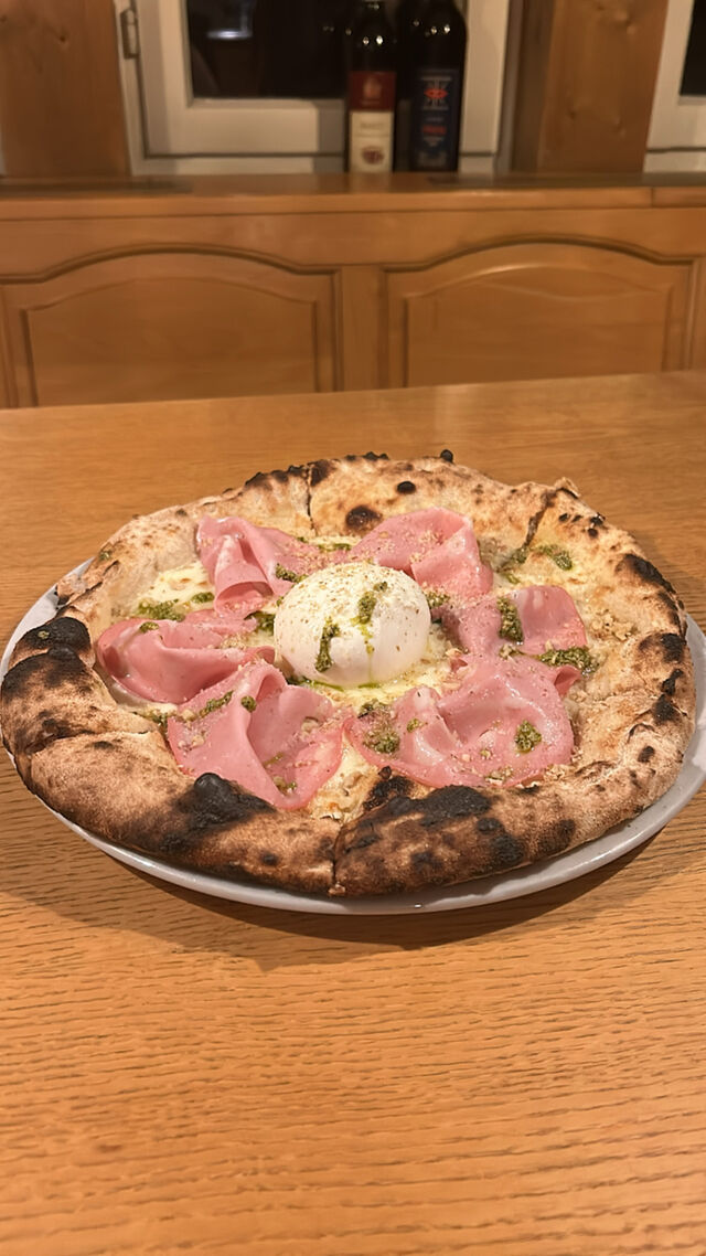 Pizza Mortadella