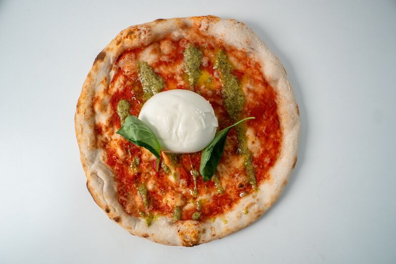PIZZA BURRATINA.
