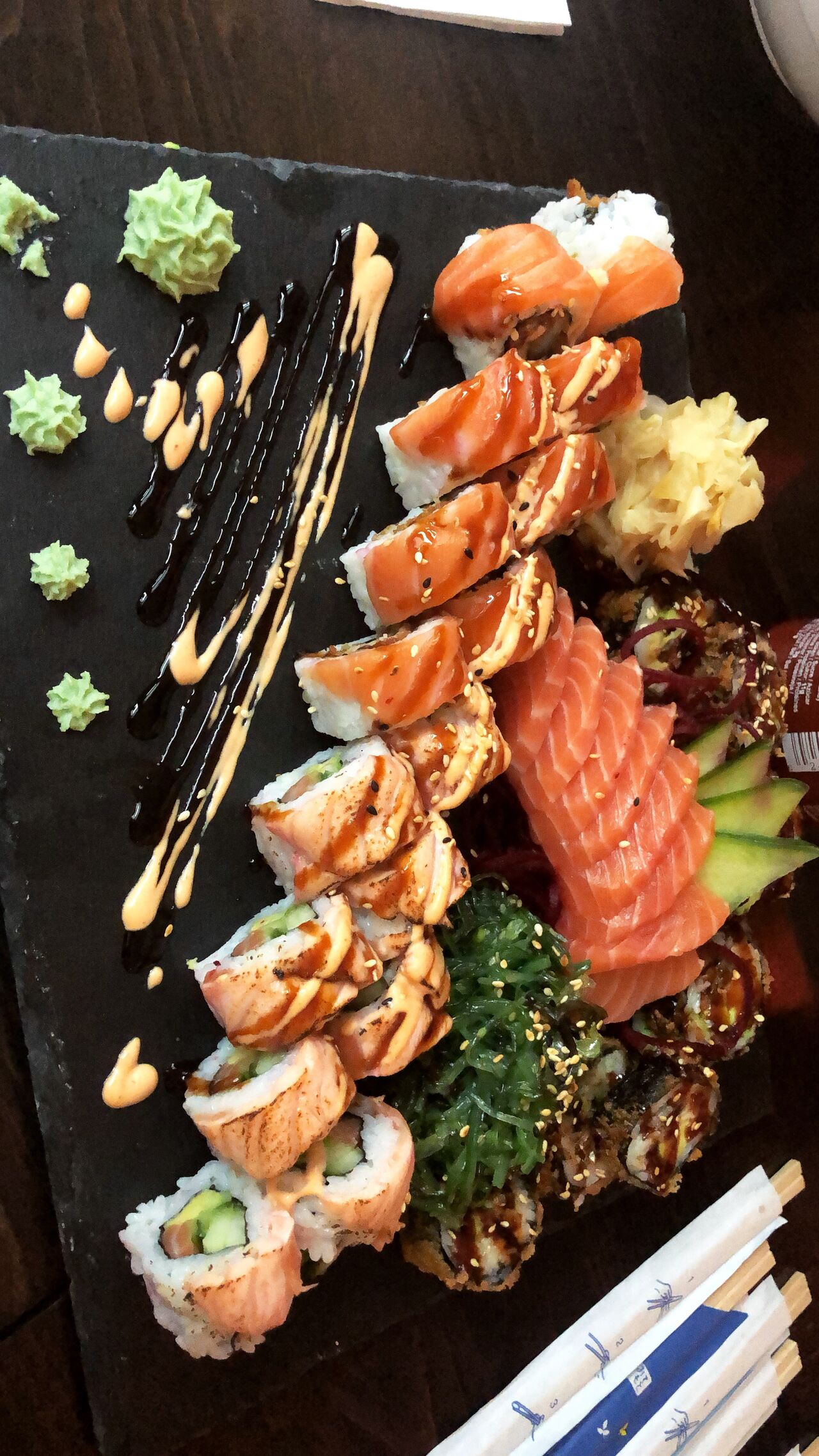 Lachs-Sashimi, Lachs gebeizt und flambiert