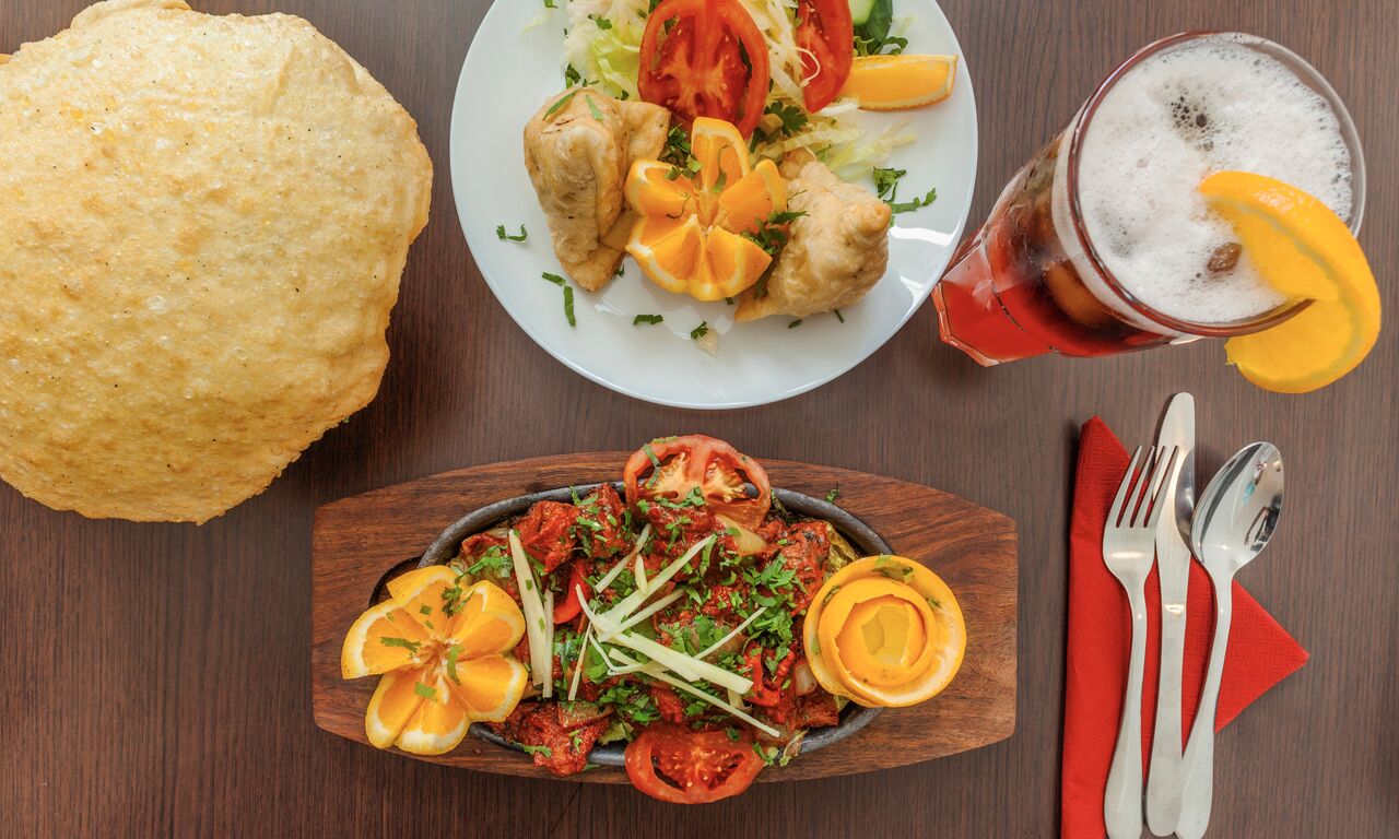 Nr,103,Lamm Tikka?Nr,141. Bhatura ?Nr,10.Samosa??halal ?