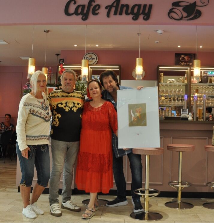 Freunde & langjährige Stammgäste, Isabella & Pablo mit Angy und Tom