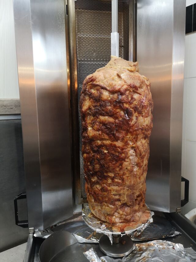 Brosse qui cuit doucement pour une viande plus goûteuse. 