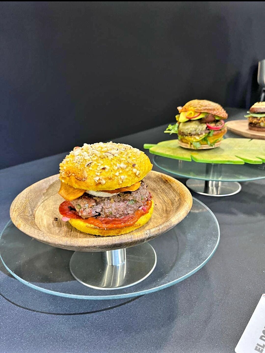 L'El Dorado en présentation pour les visiteurs du Salon du snacking a Paris