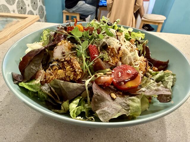 Fensi chicken salata