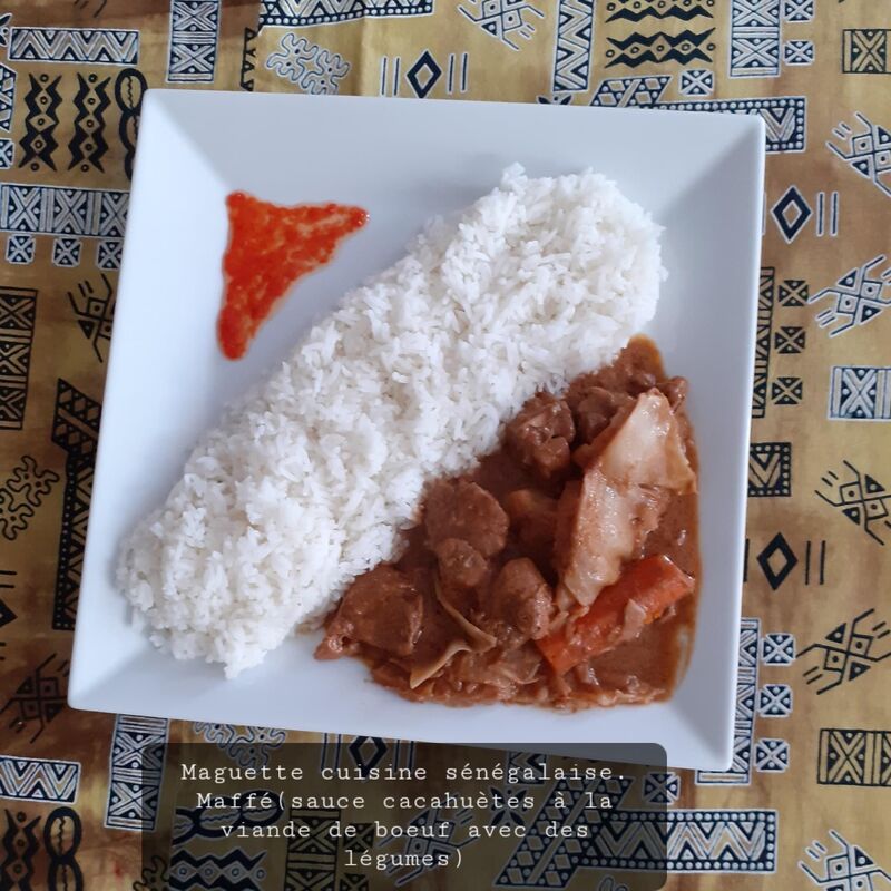 Maffé poulet où viande de bœuf.