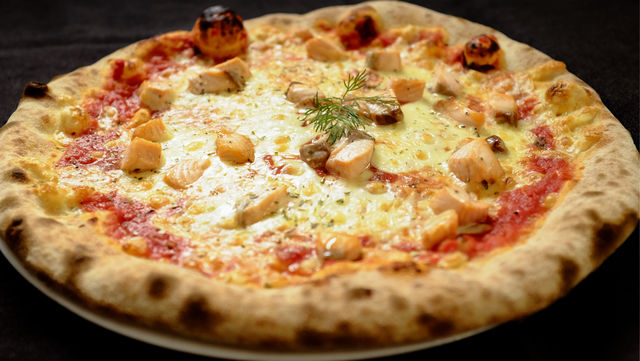 Salmon pizza
Pizza au saumon 