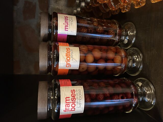 Fruit à l'eau de vie