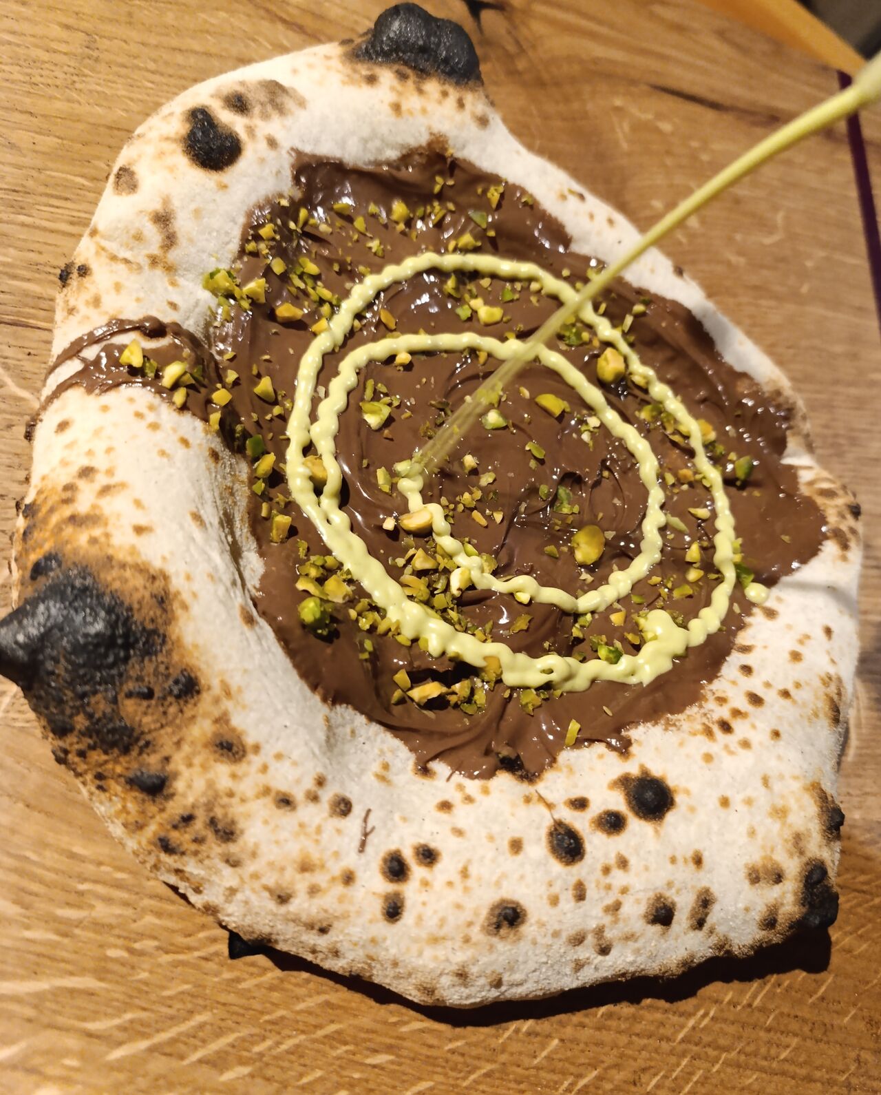 Dessert Pizza Schoko Pistazie 