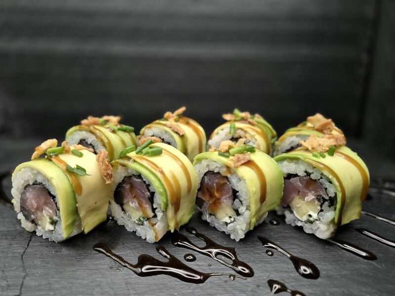 Dragon roll