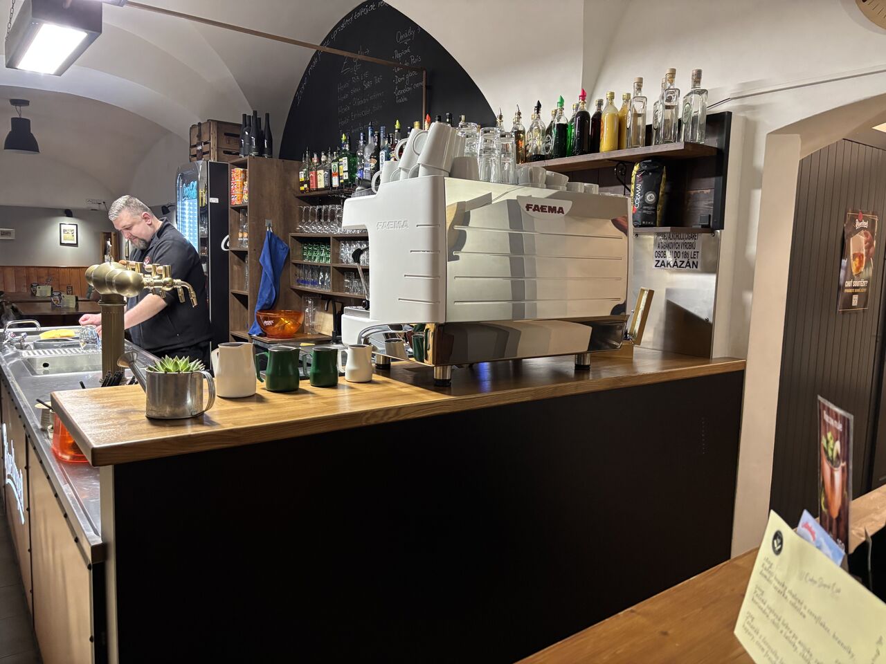 Výčepní Lukáš Profeld (Profík) :)