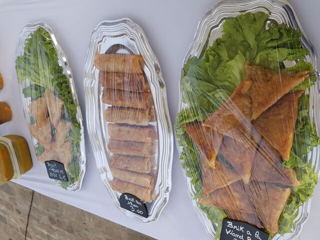 Brick viande hachée
Brick au thon
Brick chèvre et Noix 