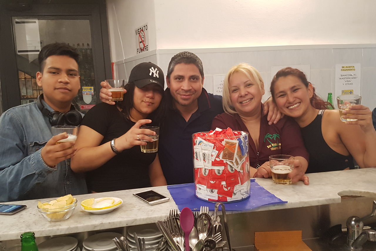 Bar