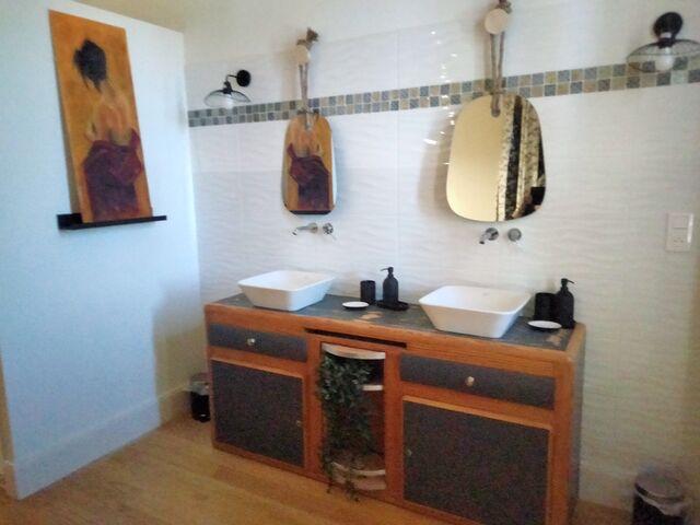 salle de bain chambre 2