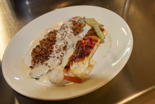 Filet de Lieu noir en croûte de parmesan et gratin dauphinois